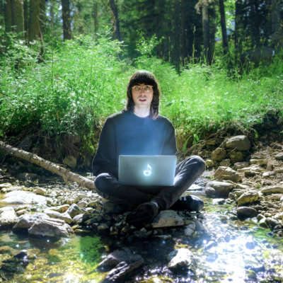 AG Cook shares video for ‘Beautiful Superstar’