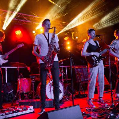 ALASKALASKA announce UK shows, share video for ‘Sweat’