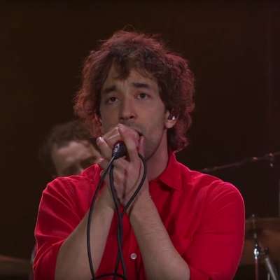 Watch Albert Hammond Jr. play ‘Set To Attack’ on Corden