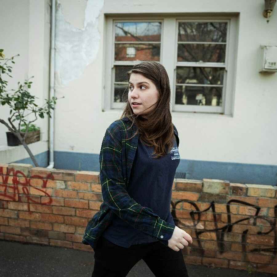 Watch Alex Lahey cover Natalie Imbruglia’s ‘Torn’