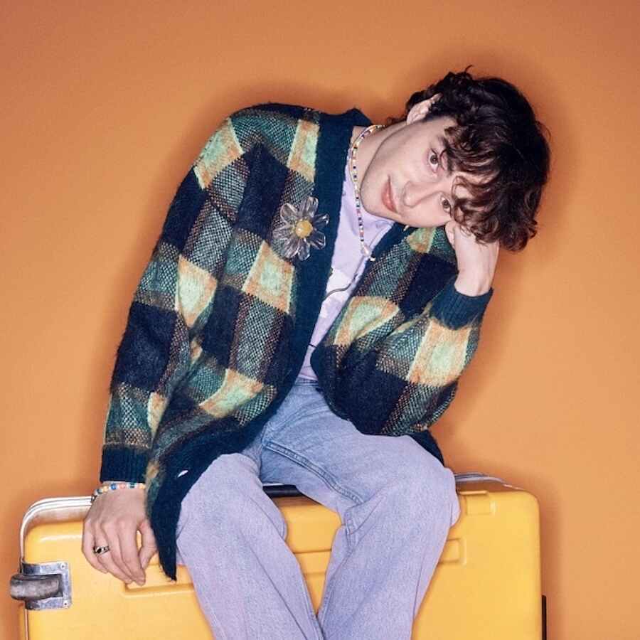 Alfie Templeman unveils new song 'Leaving Today'