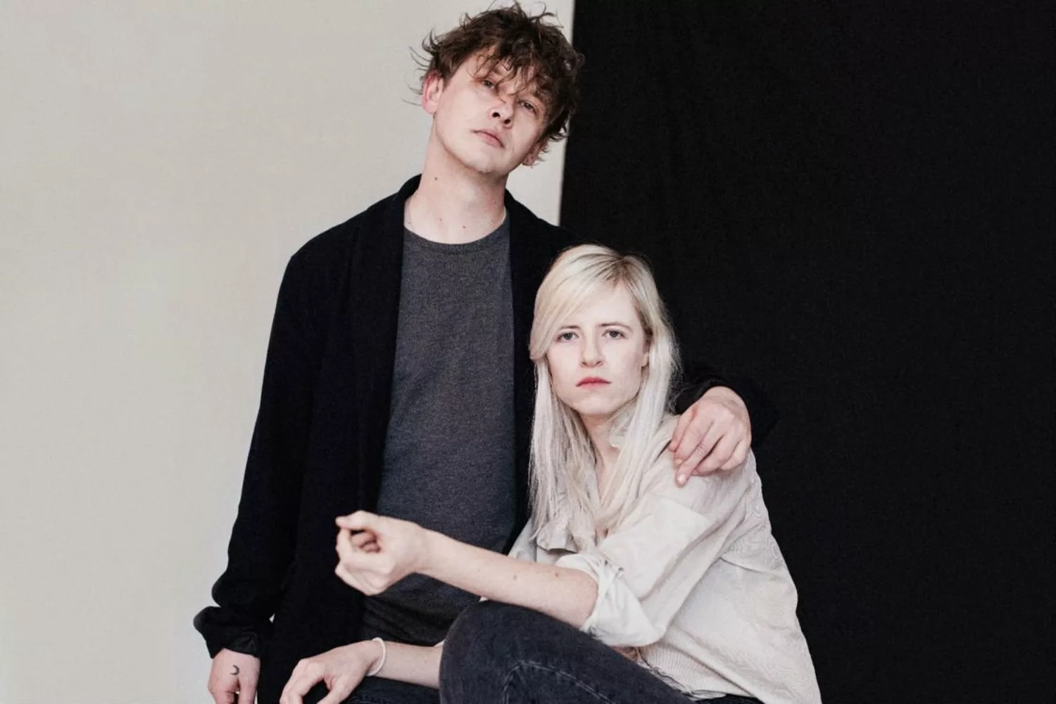 Amber Arcades and Bill Ryder-Jones share nostalgic video for collaborative track 'Wouldn't Even Know'