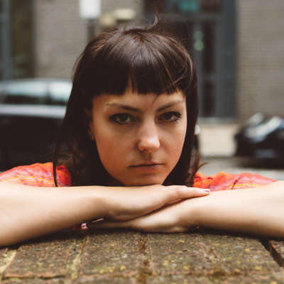 Angel Olsen: are we human?