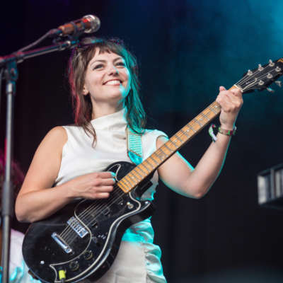 Angel Olsen announces tour of “new unreleased material”