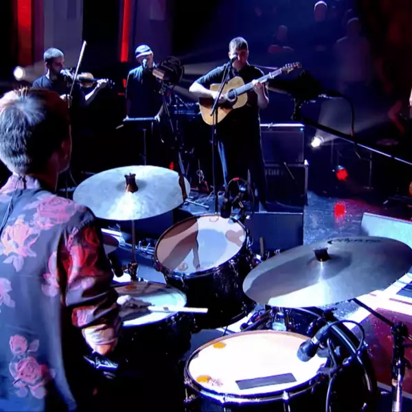 Another Sky play Jools Holland, share 'Chillers' video