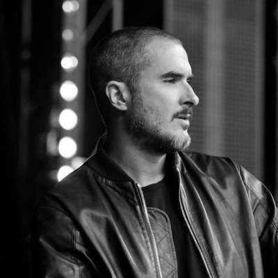 Zane Lowe’s first Beats 1 show, reviewed: “There’s nobody on the planet who does event radio better”