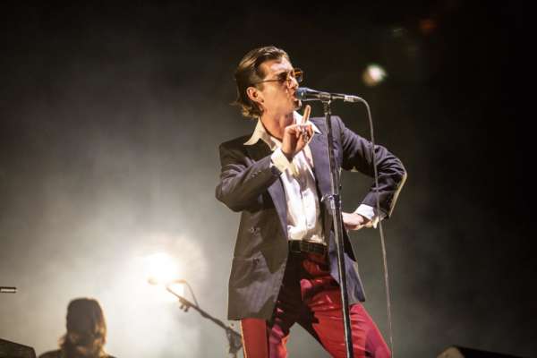 Watch Arctic Monkeys cover The White Stripes’ ‘The Union Forever’