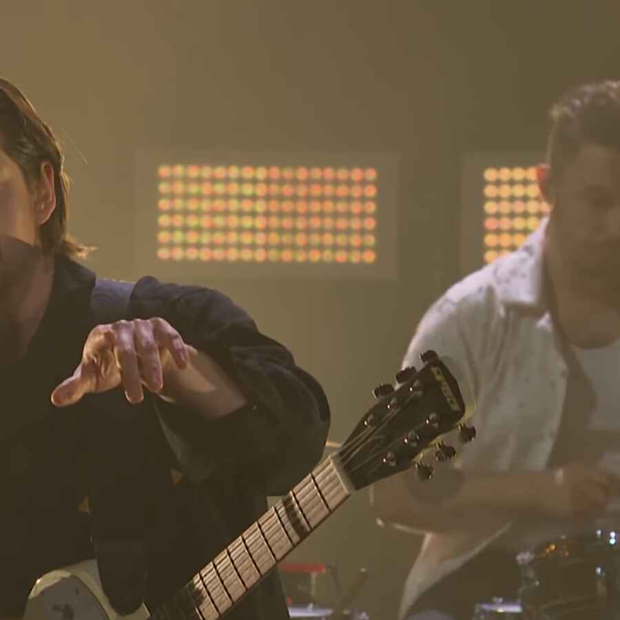 Watch Arctic Monkeys bring 'One Point Perspective' to the telly!
