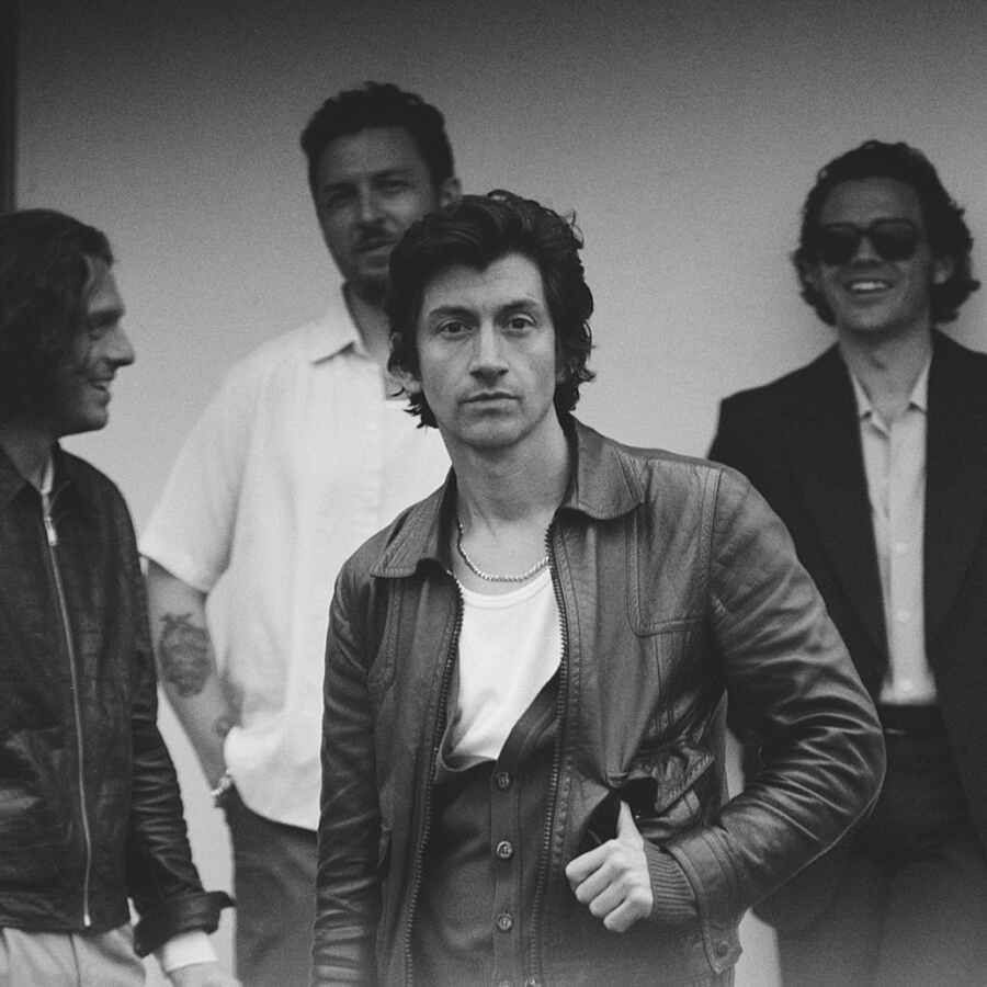 Arctic Monkeys share new single 'Body Paint'