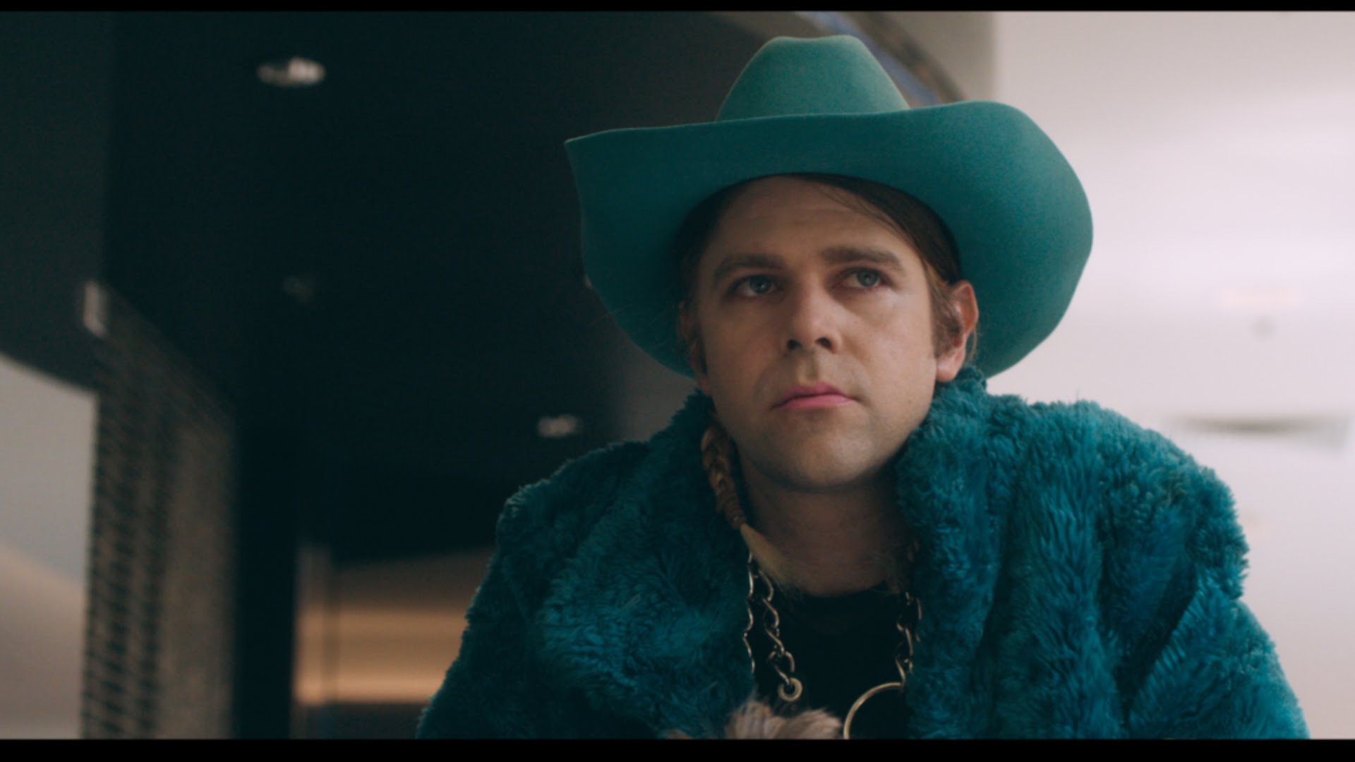 Ariel Pink airs ‘Put Your Number In My Phone’ video, confirms live dates