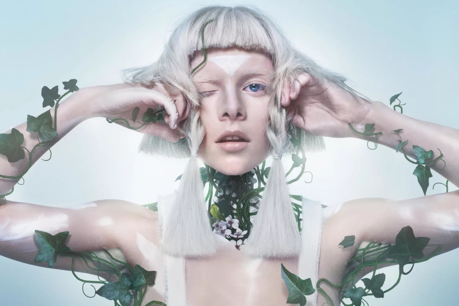 Aurora returns with new single 'Queendom'