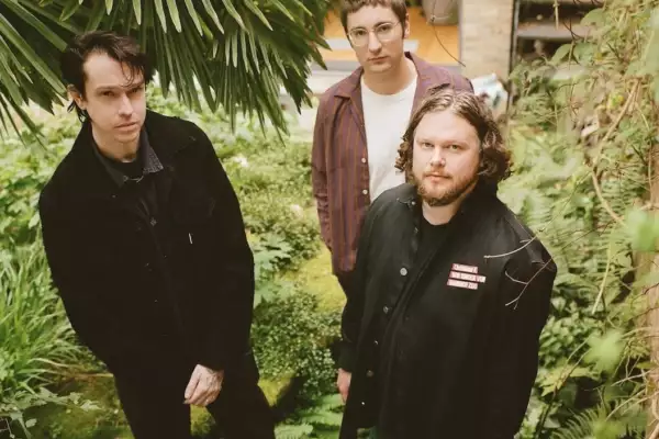 Tracks: alt-J, Let's Eat Grandma, Surfbort, Fur & more