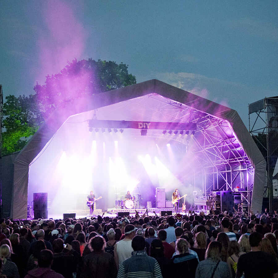 2000 Trees announces first bands for 2015 including Deaf Havana, Pulled Apart by Horses, Arcane Roots and more