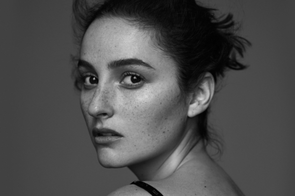 Banks announces a handful of massive UK shows