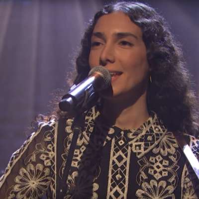 Watch Bedouine play ‘One Of These Days’ on Seth Meyers