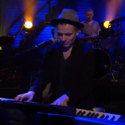 Watch Belle and Sebastian play ‘Nobody’s Empire’ on Conan
