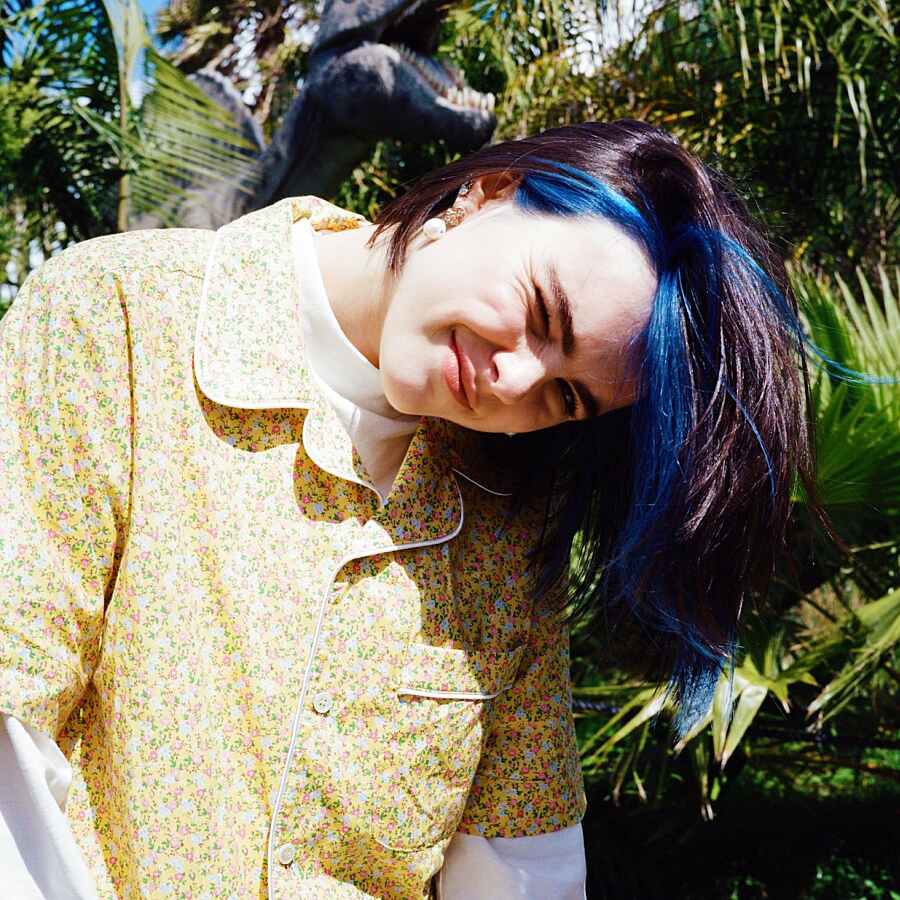 BENEE and Gus Dapperton team up on new bop 'Supalonely'