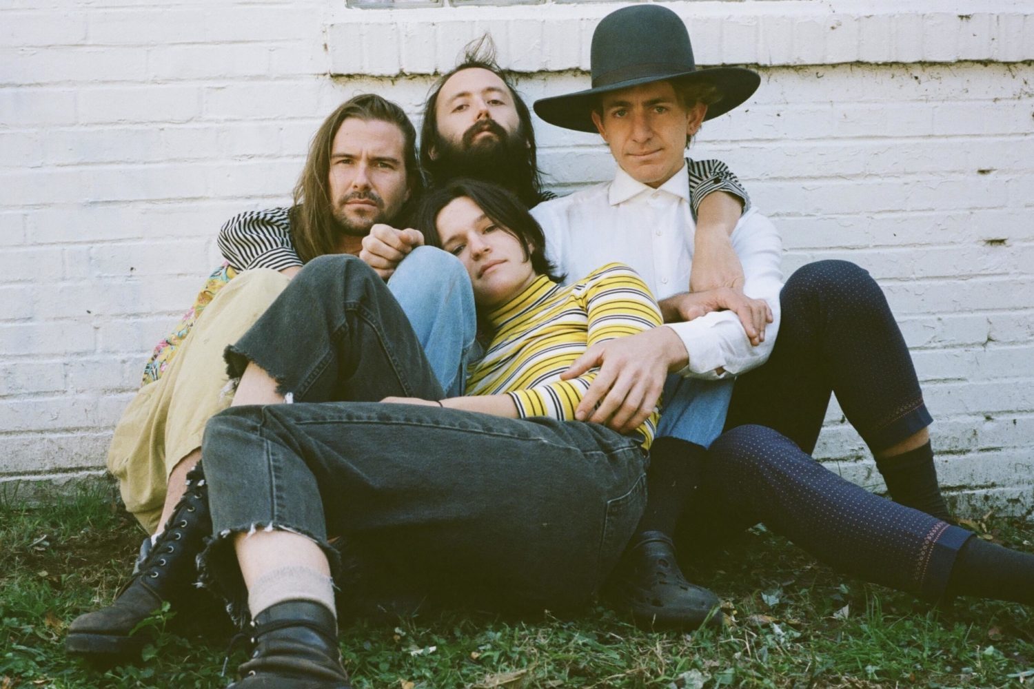 Big Thief unveil new song ‘Century’