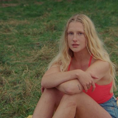 Billie Marten reveals 'Liquid Love' video