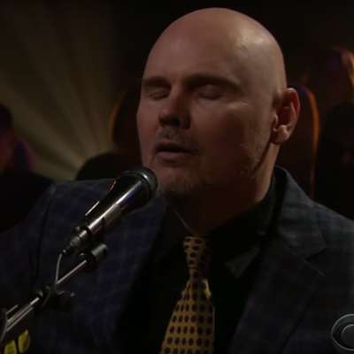 Watch William Patrick Corgan bring ‘The Spaniards’ to Corden