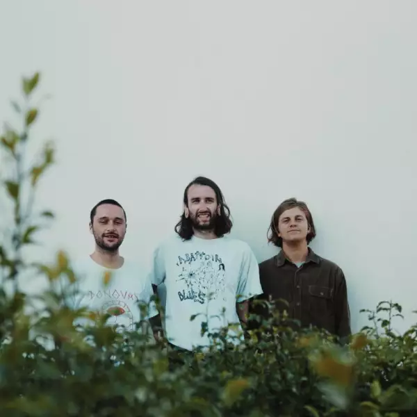 Birdskulls announce new 12" EP with 'Promises' video