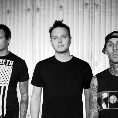 Blink-182 to reissue four albums on cassette