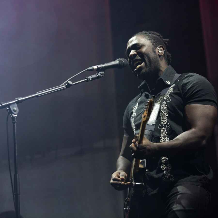 Bloc Party to take 'Silent Alarm' tour to North America