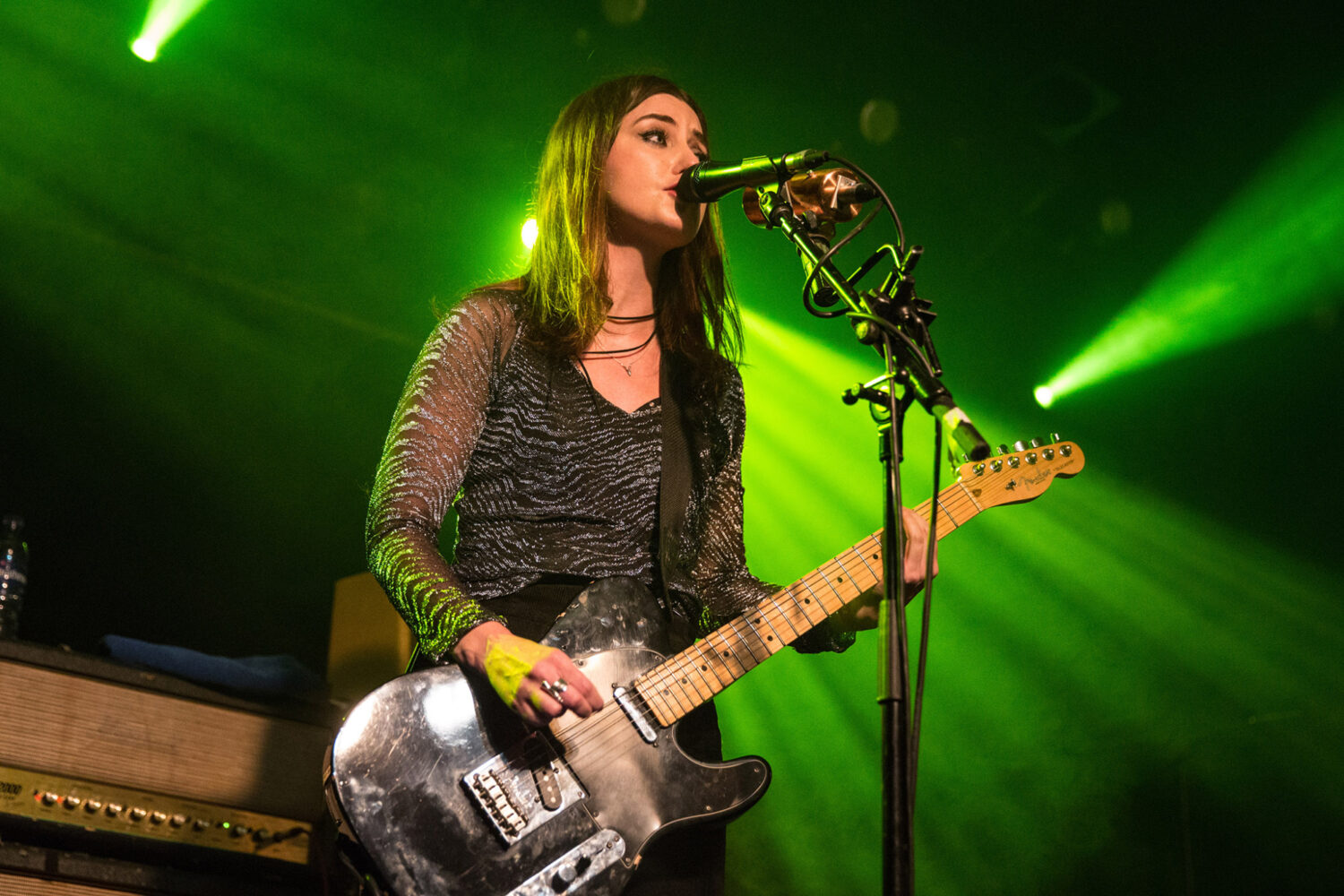 Blood Red Shoes’ Laura-Mary Carter announces debut solo show