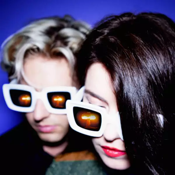 Blood Red Shoes unleash new track 'I AM NOT YOU'