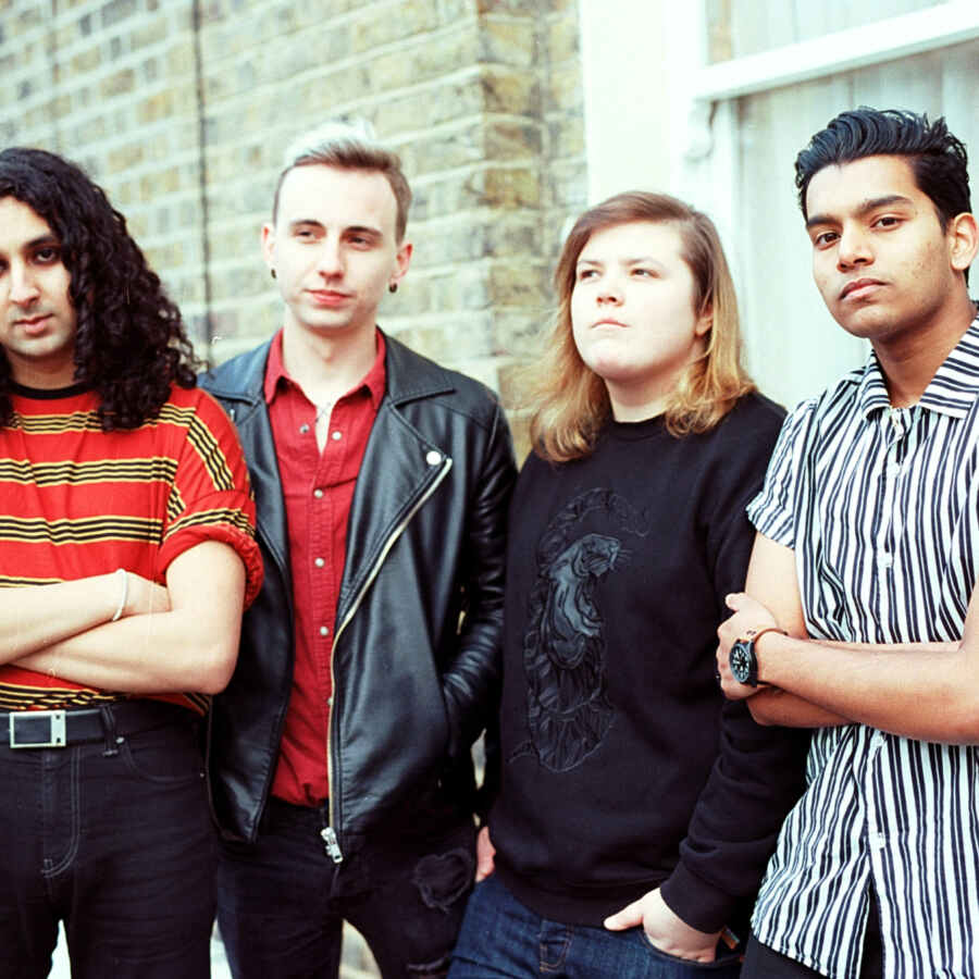 Bloxx share new track 'Headspace'
