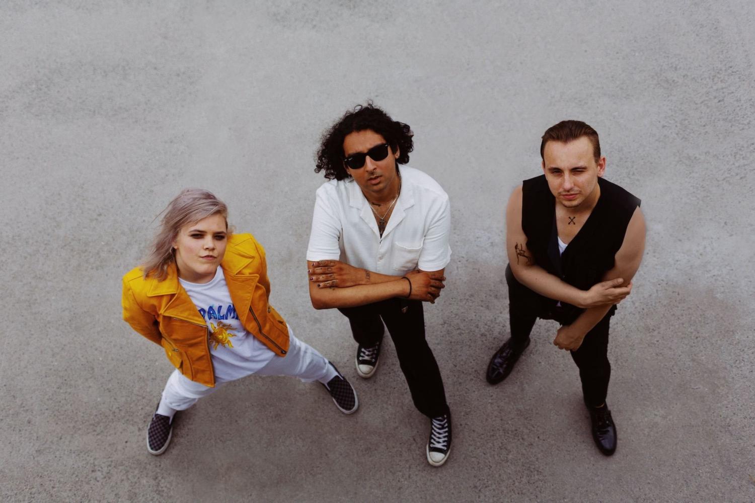 Bloxx unleash ‘Thinking About Yourself’