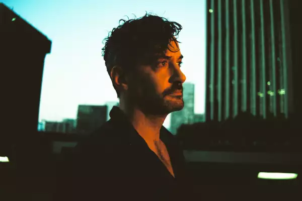 Bonobo reveals new single 'Tides' featuring Jamila Woods