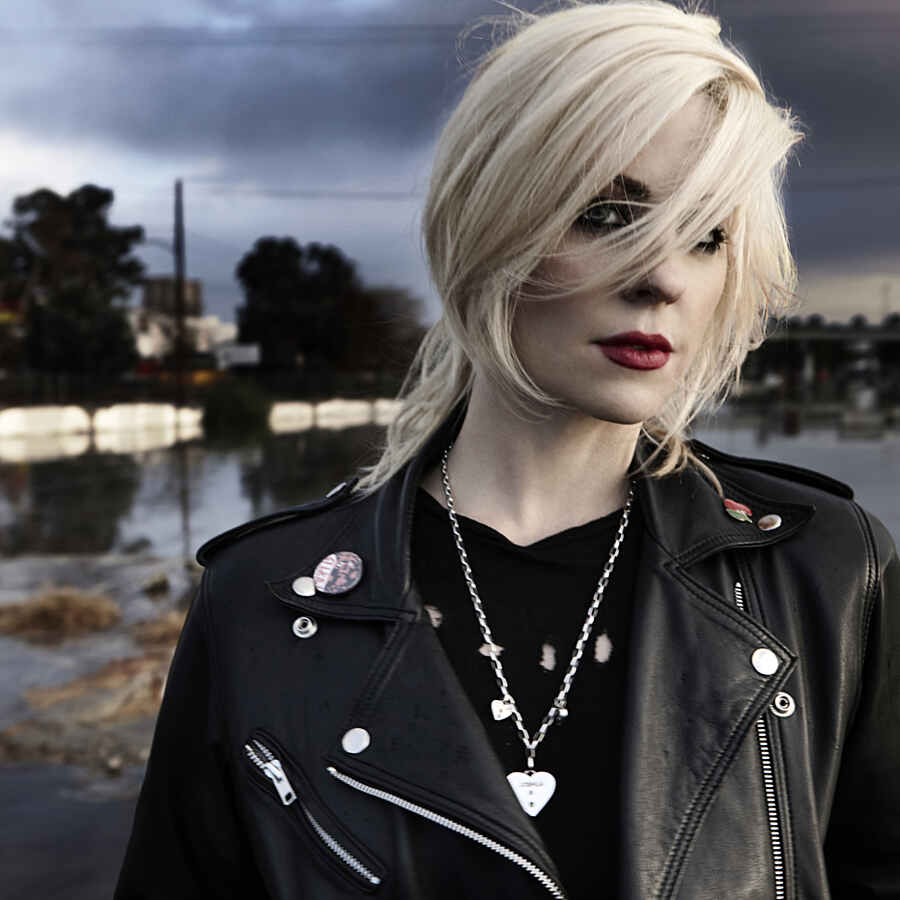 Brody Dalle gets covered in gunge for the 'Don't Mess With Me' video