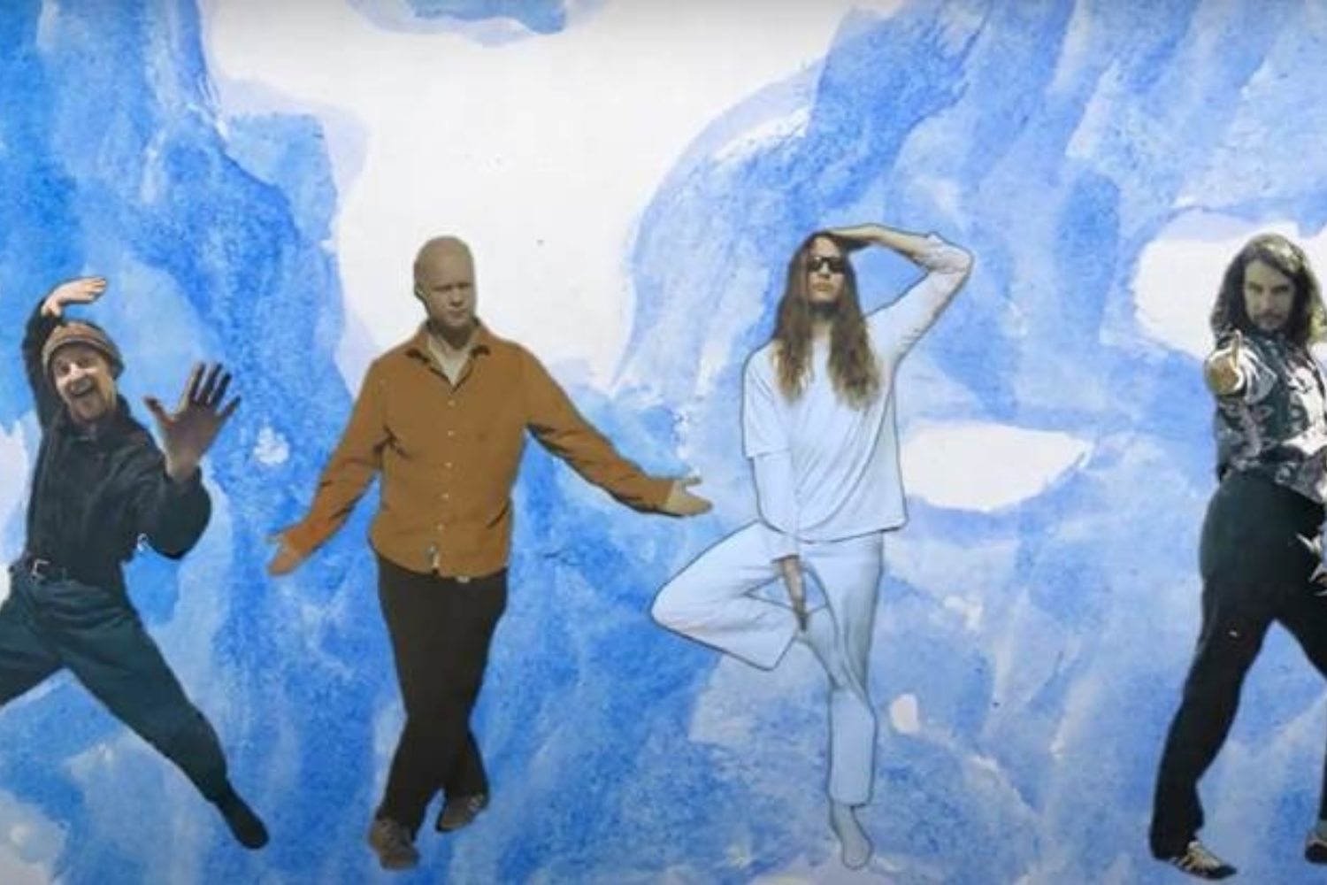 Bull share video for 'Smoke'