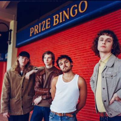 Buzzard Buzzard Buzzard reveal ‘30,000 Megabucks’ video