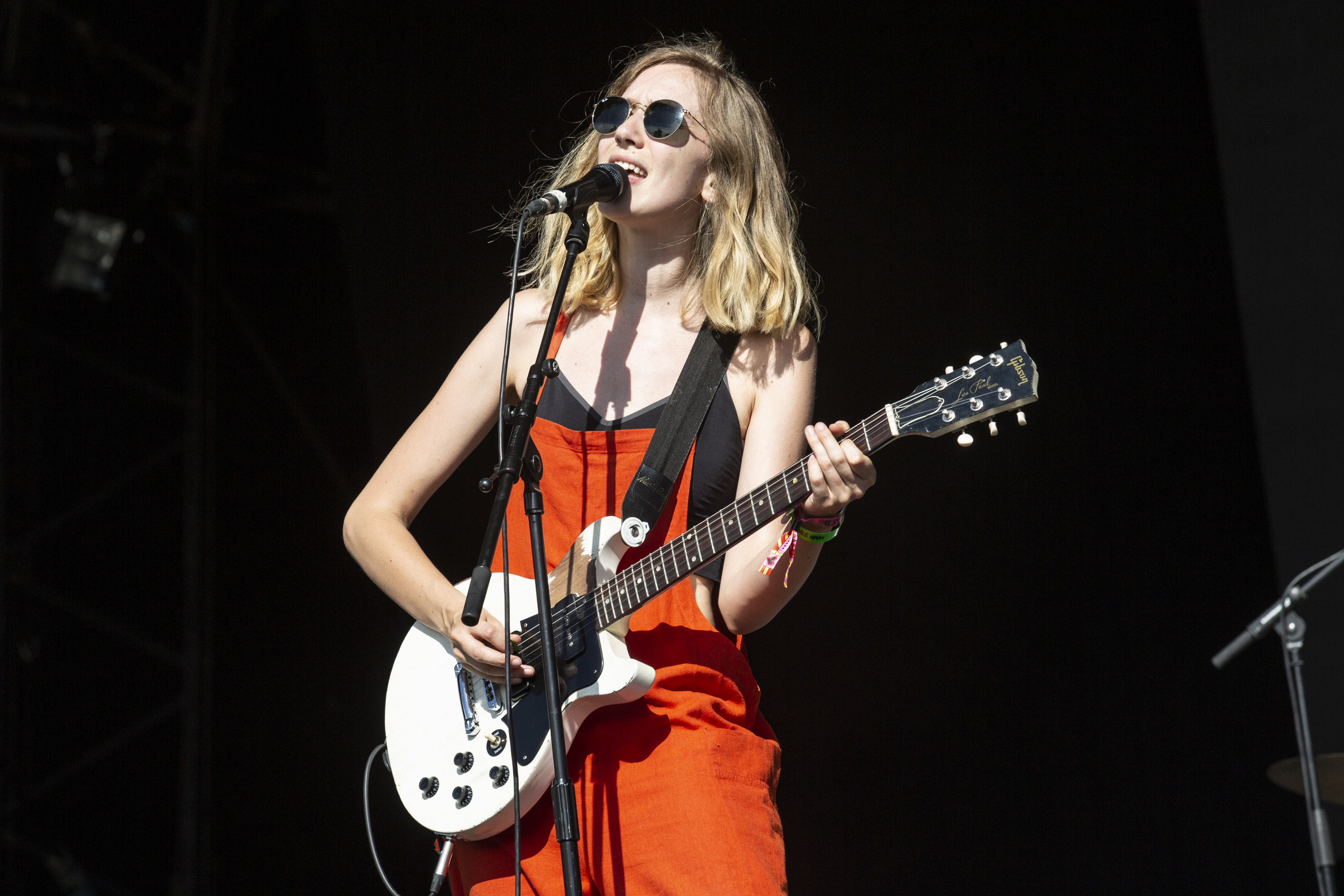 The Big Moon serve up slabs of sunshiney indie rock at Bestival 2018