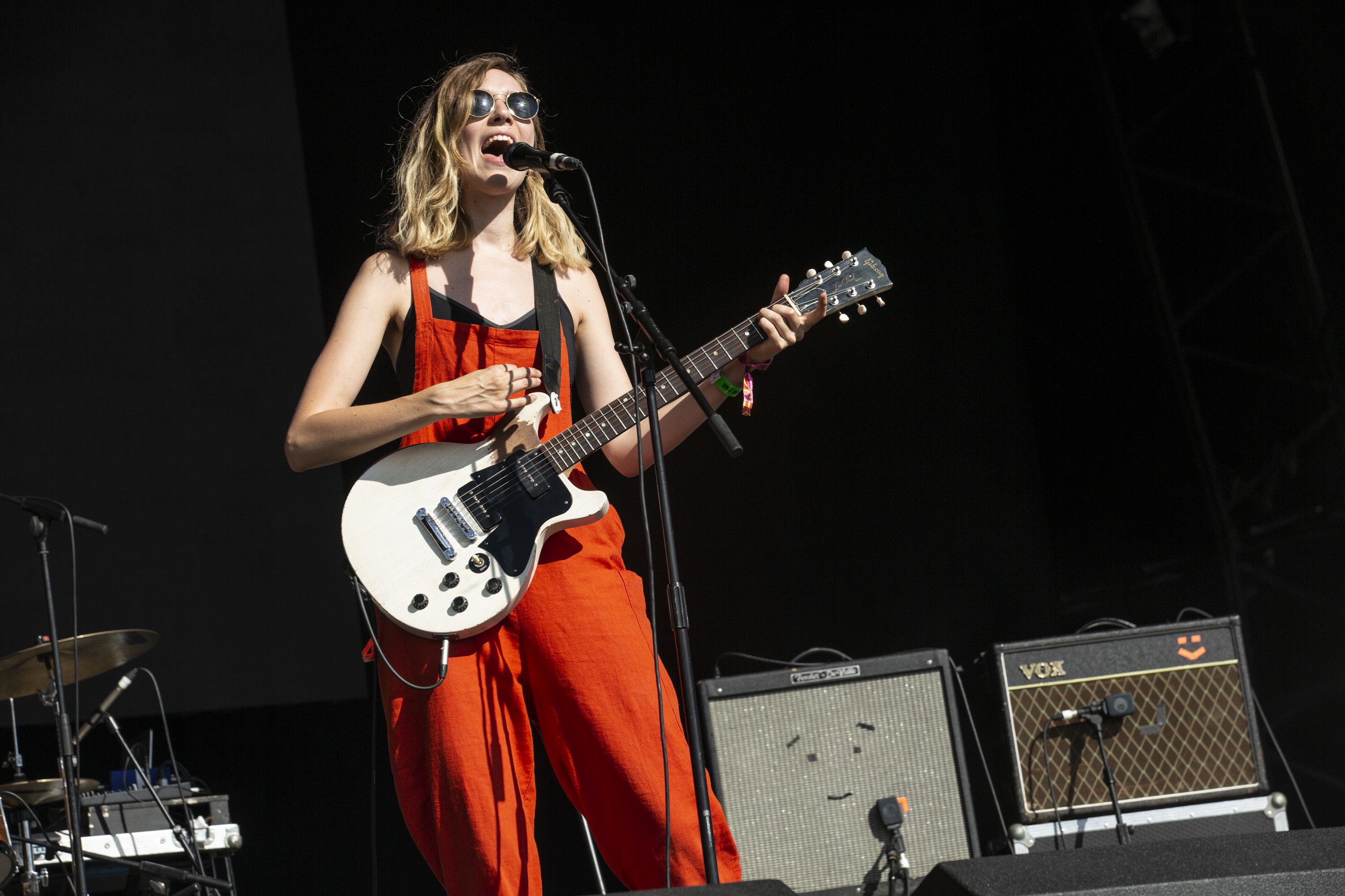 The Big Moon serve up slabs of sunshiney indie rock at Bestival 2018