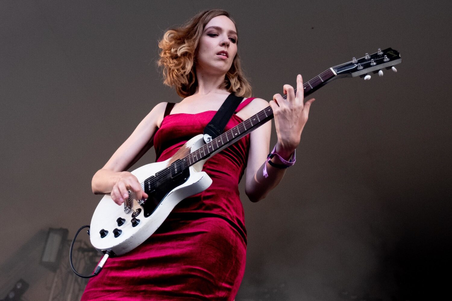 Courtney Love and The Big Moon’s Juliette Jackson team up for new covers series Bruises of Roses