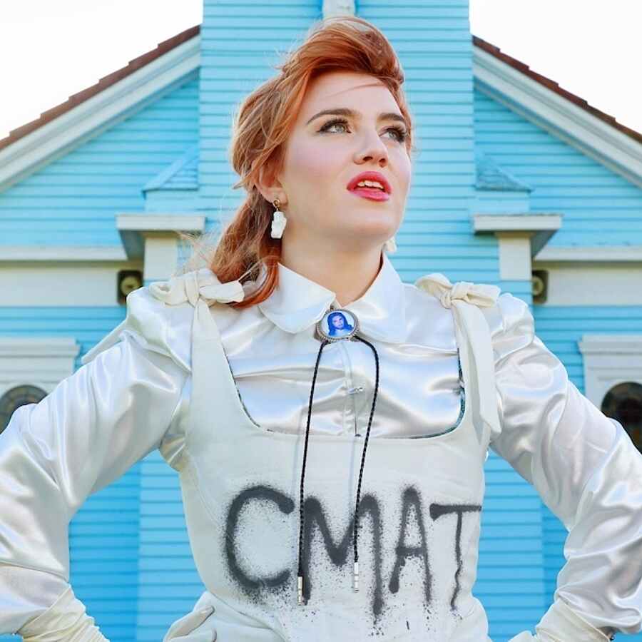CMAT announces debut album 'If My Wife New I'd Be Dead'