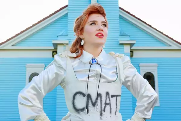 CMAT announces debut album 'If My Wife New I'd Be Dead'