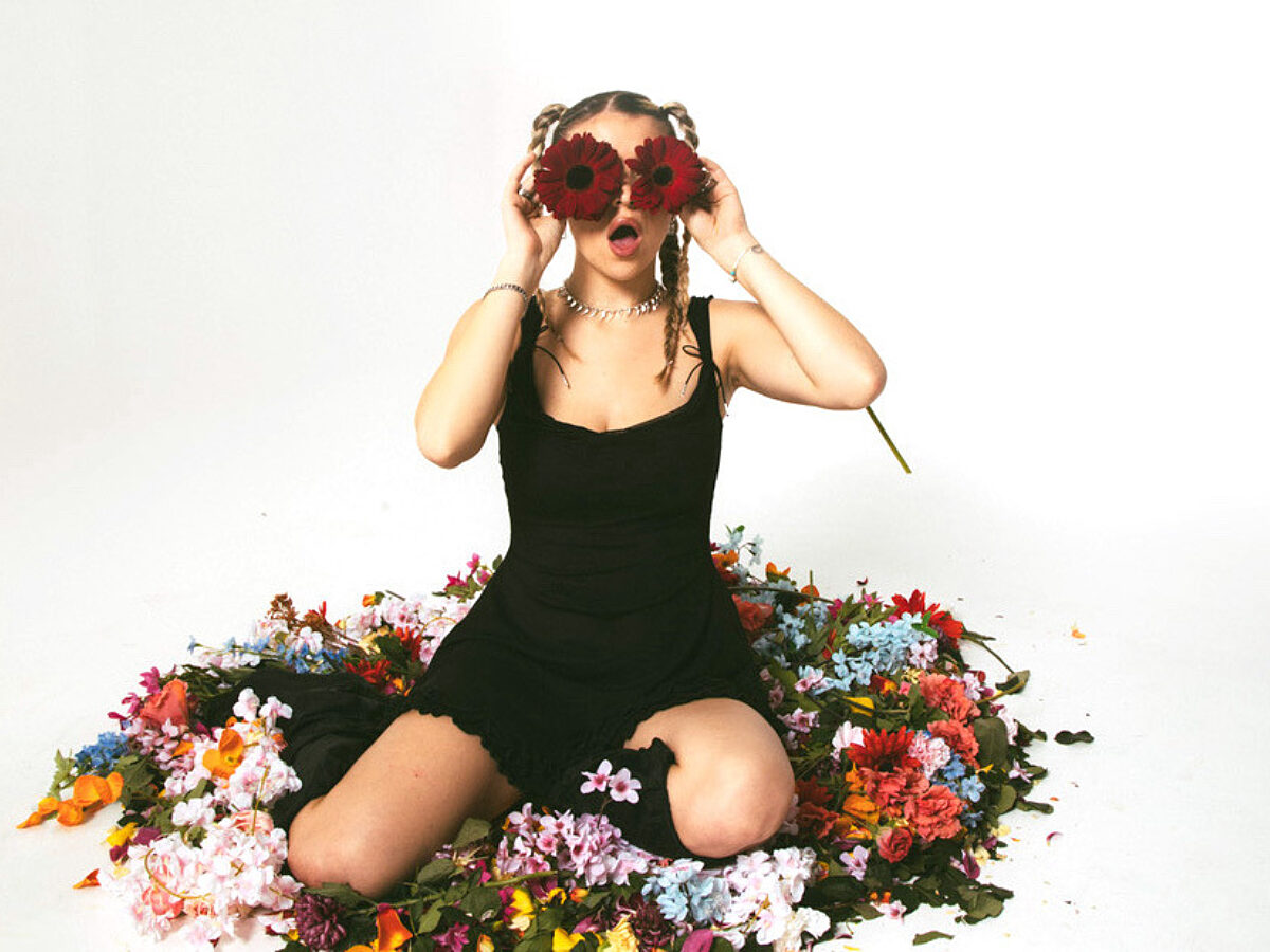 Caity Baser on TikTok, the BRITs, and being compared to Lily Allen - Vimarsana News