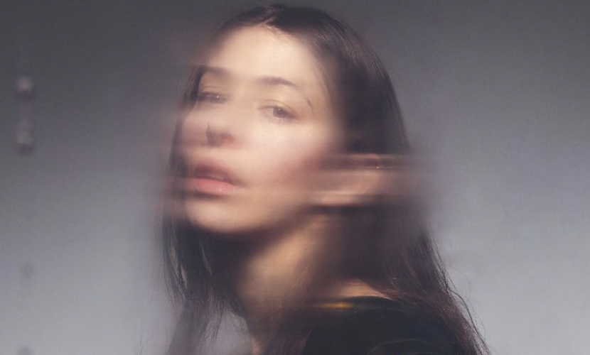 Caroline Polachek covers ‘Breathless’ by The Corrs