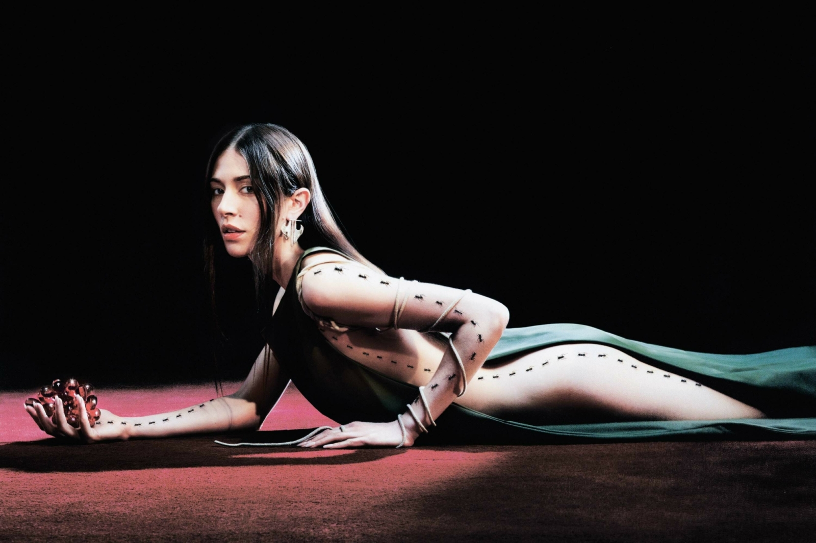 Caroline Polachek drops new track 'Billions'