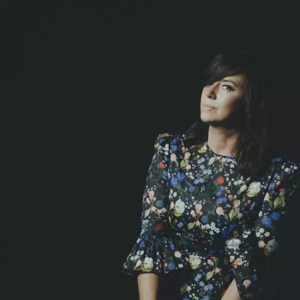 Watch Cat Power cover Rihanna’s ‘Stay’