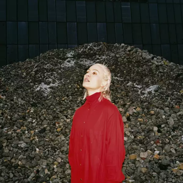 Cate Le Bon announces new album 'Reward'