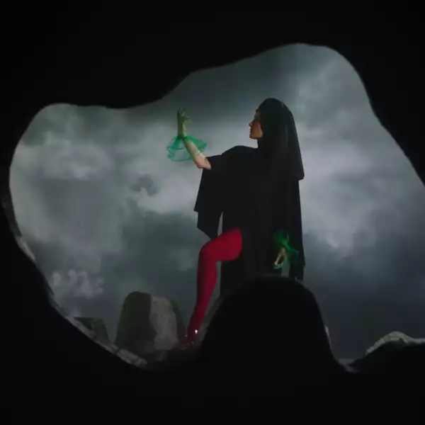 Cate Le Bon reveals new single 'Moderation'