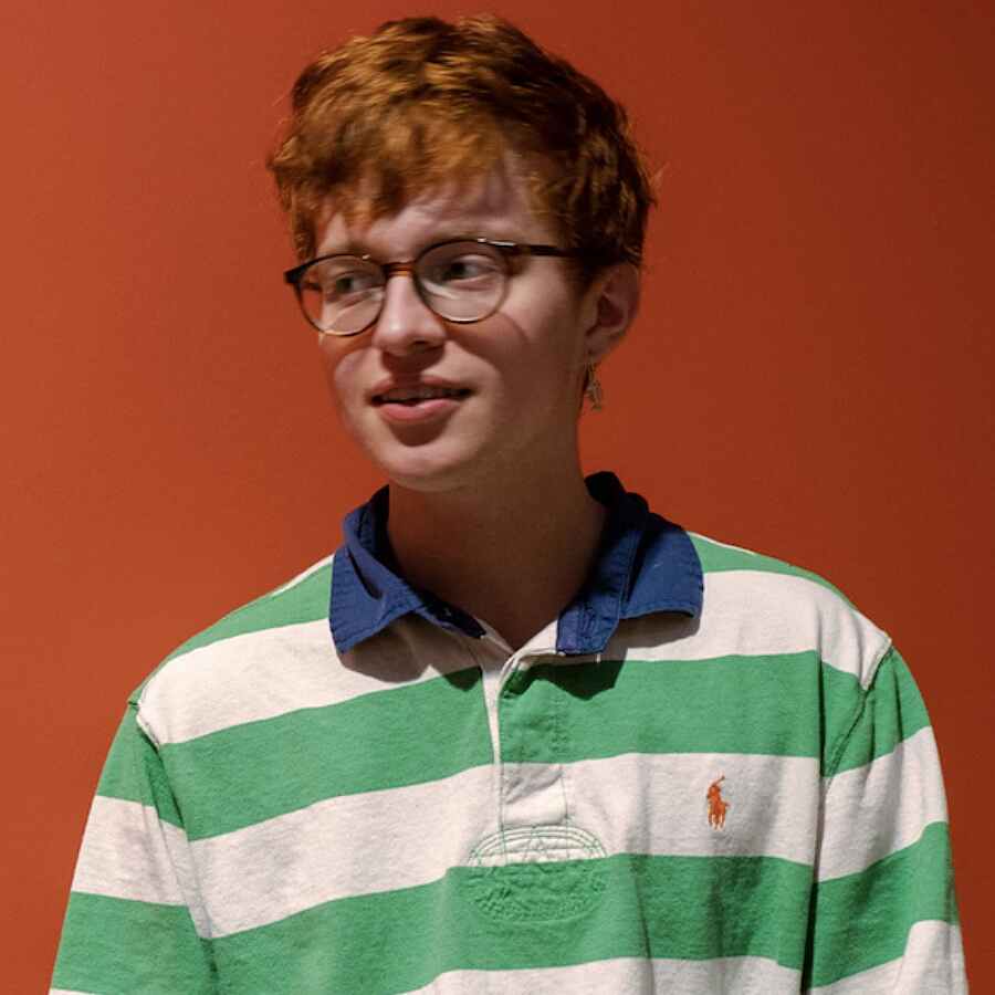 Go gaming with Cavetown in new 'Sweet Tooth' video