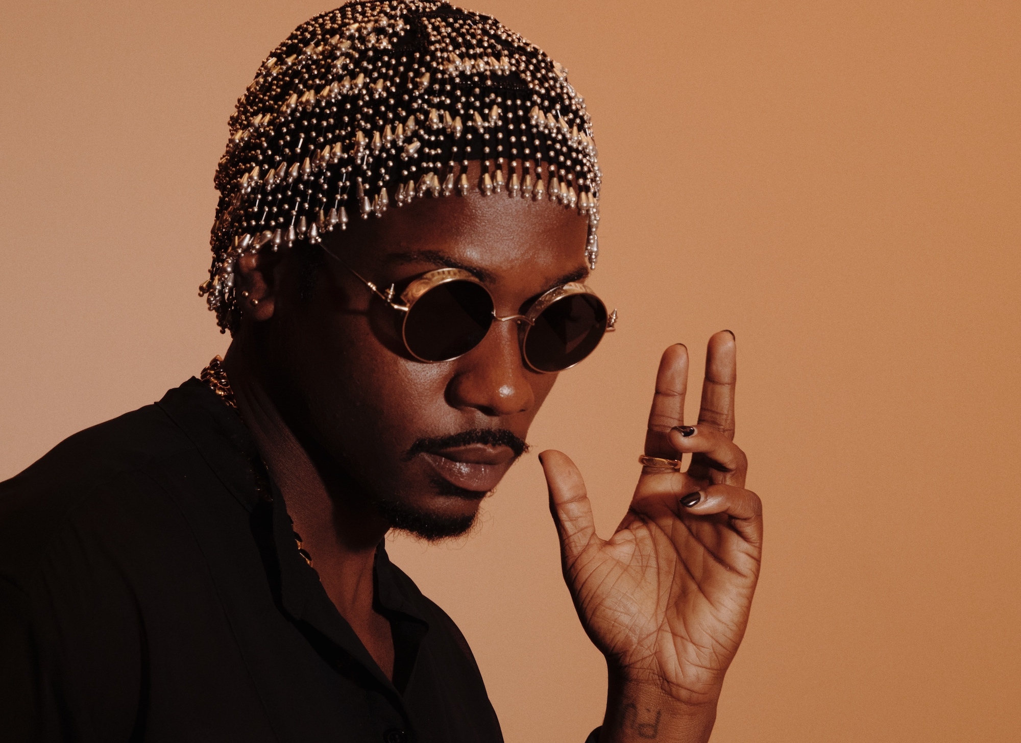Channel Tres: Just Can't Get Enough - Vimarsana News