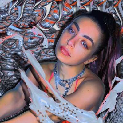 Charli XCX releases ‘claws’ video
