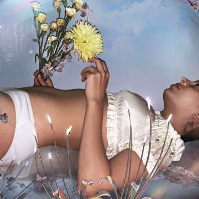 Charli XCX unveils ‘i finally understand’